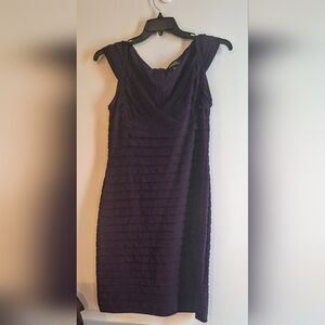 Adrianna Papell Elegant Purple Sleeveless Dress